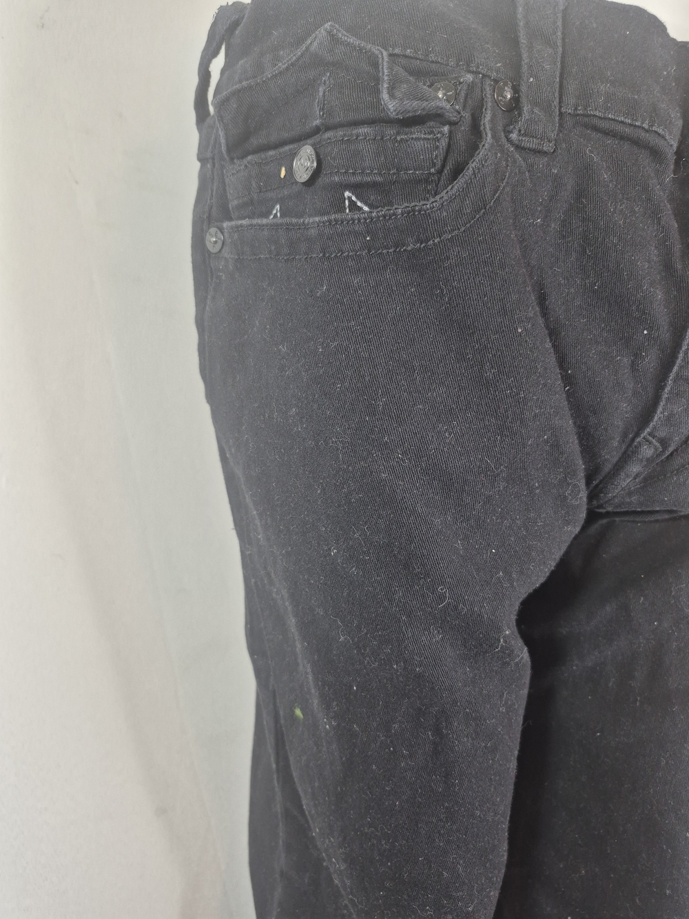 True Religion Men’s Black Relaxed Pocket Jeans - Picture 3 of 6